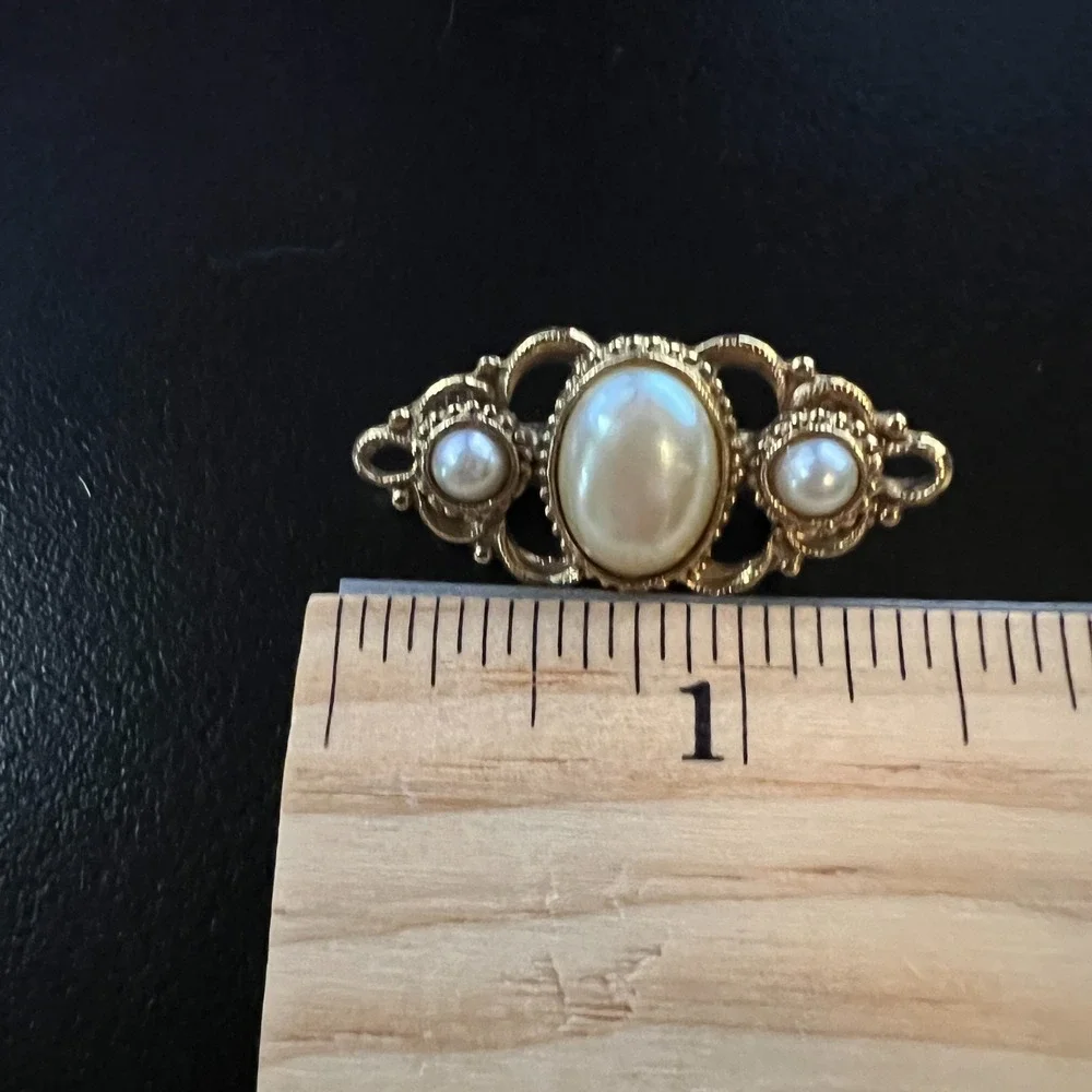 Gold Tone Imitation‎ Pearl Filigree Bar Brooch Vintage Victorian Style Pin